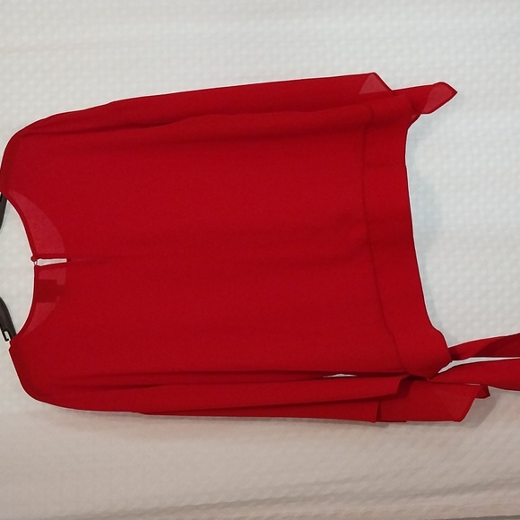 Worthington red blouse, side tie, fluted sleeves size XL - Picture 6 of 10